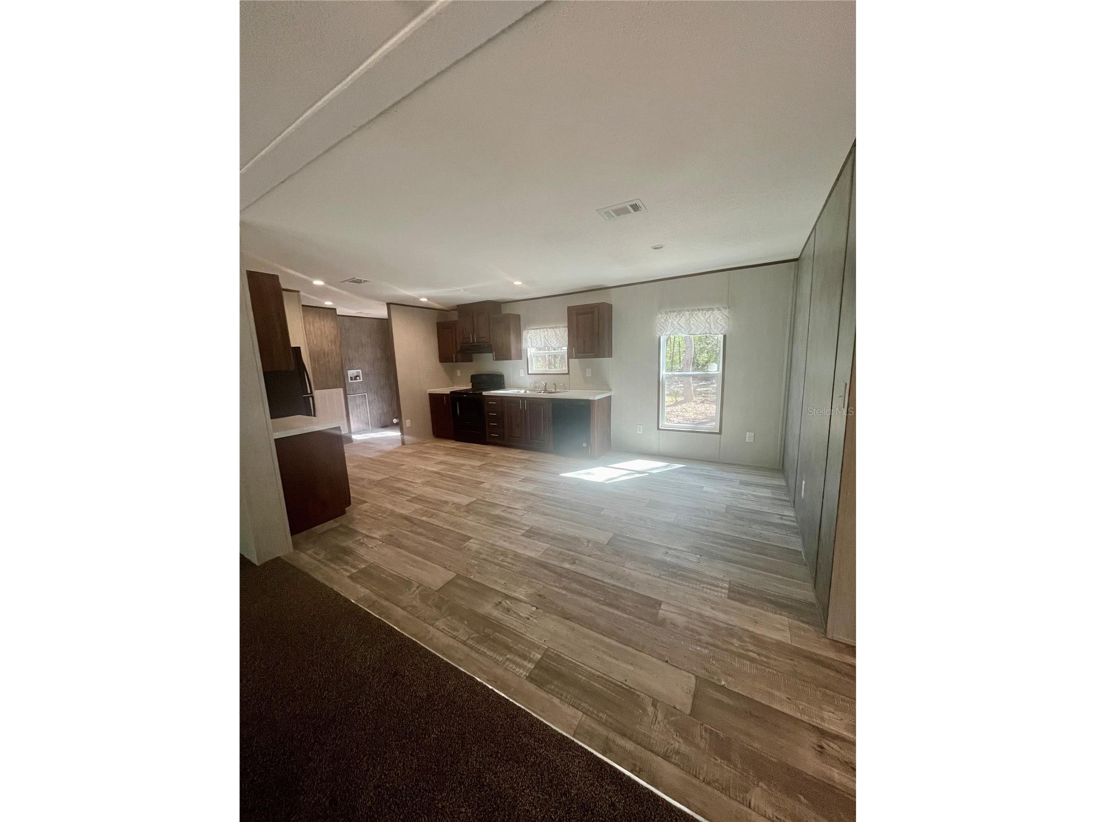 400 S Holly Avenue Florahome FL 32140 GC538696 image8