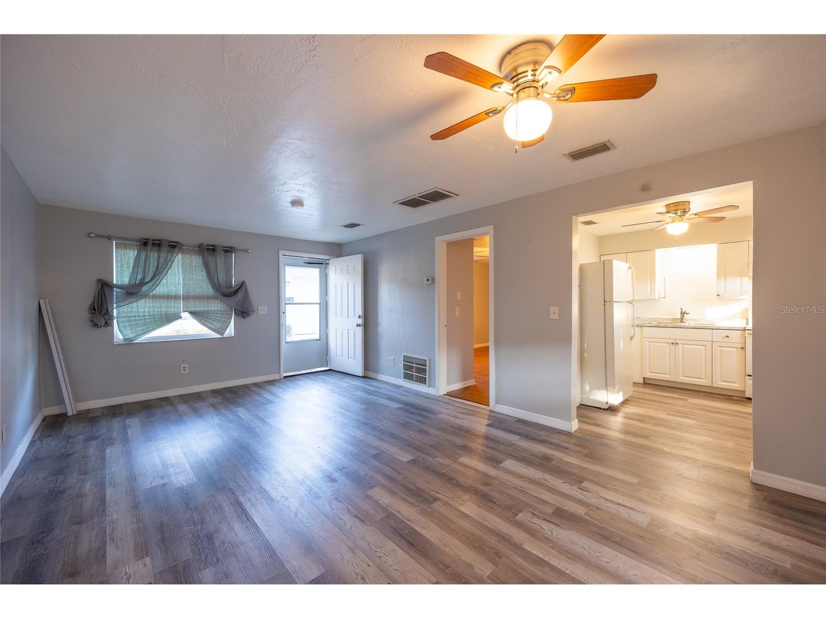 400 S Meteor Avenue Clearwater FL 33765 TB8472934 image3