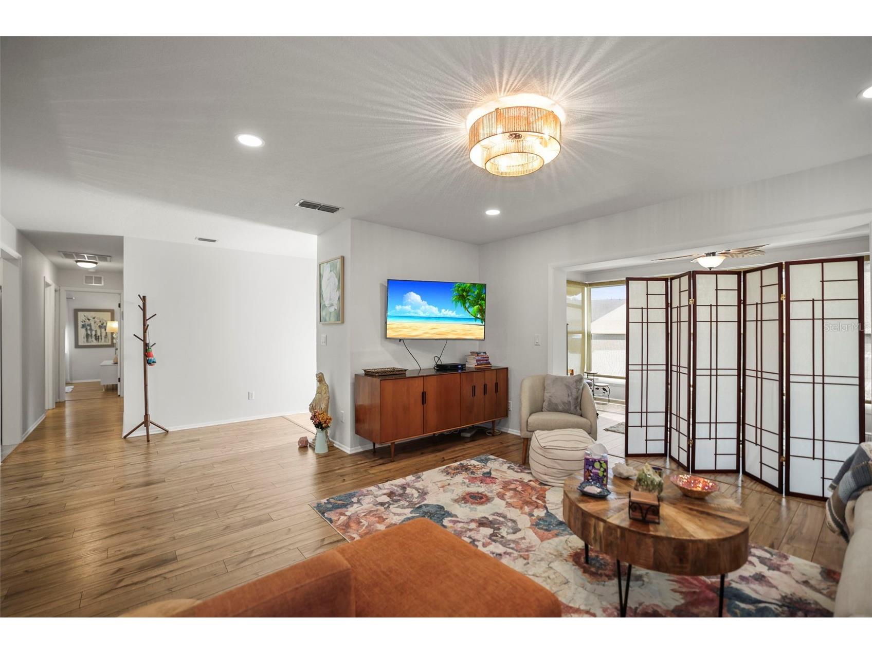 400 Stirling Terrace Dunedin FL 34698 TB8504515 image13