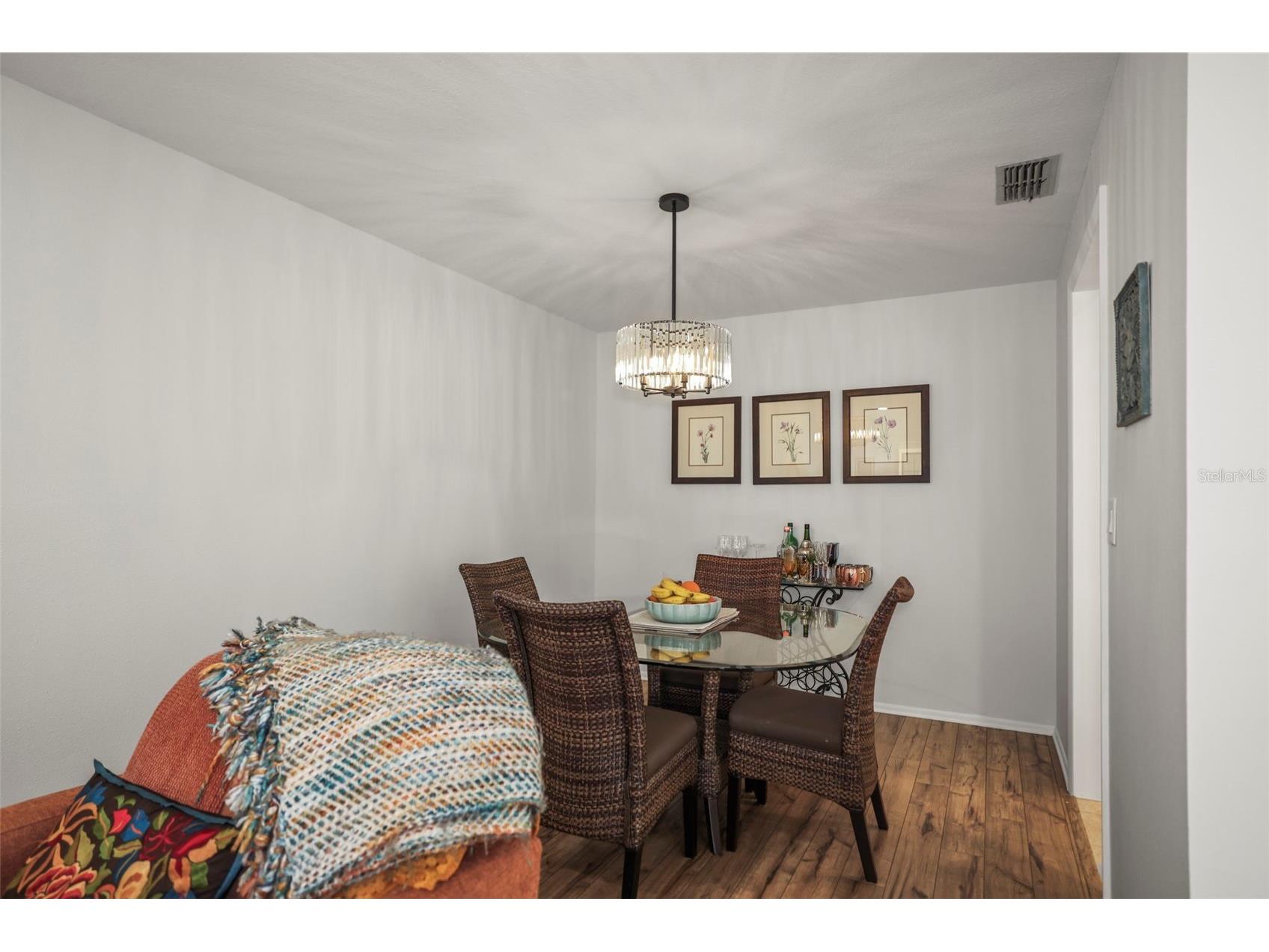 400 Stirling Terrace Dunedin FL 34698 TB8504515 image20