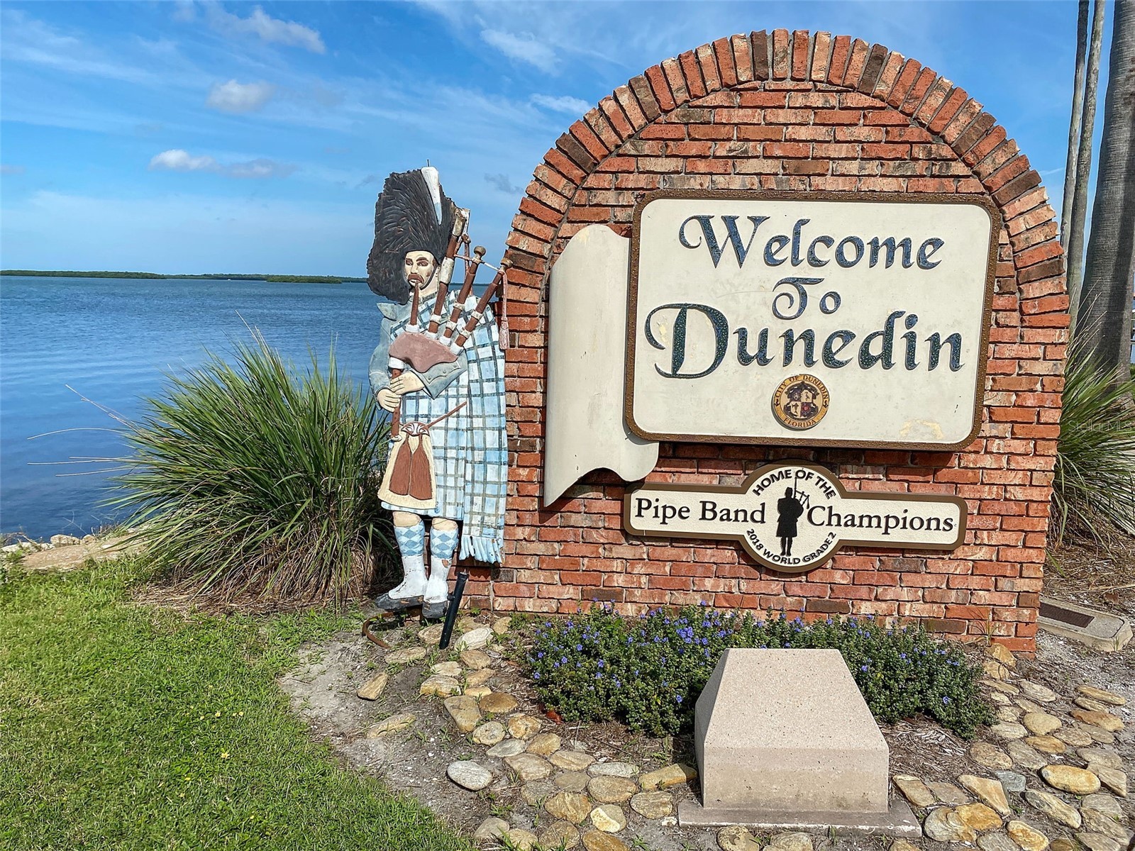 400 Stirling Terrace Dunedin FL 34698 TB8504515 image44