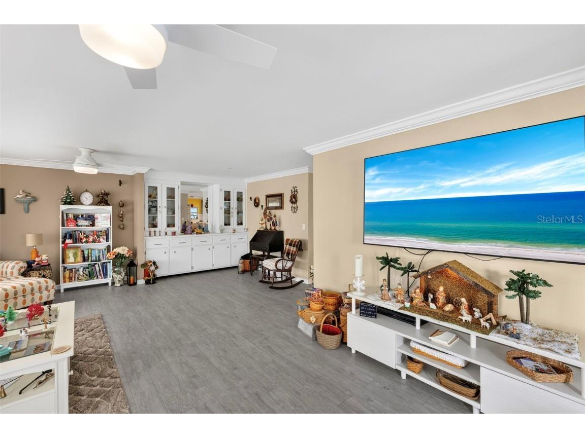 400 Vivar North Port FL 34287 TB8452379 image13