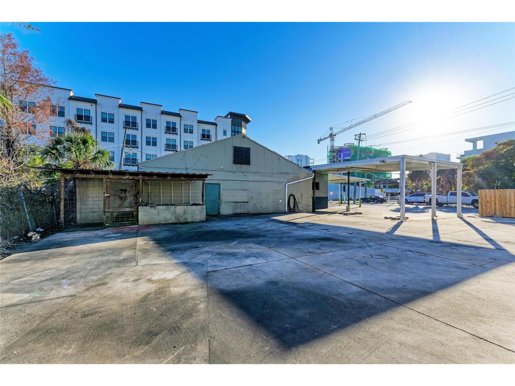 400 W Central Avenue Sarasota FL 34236 A4682282 image22