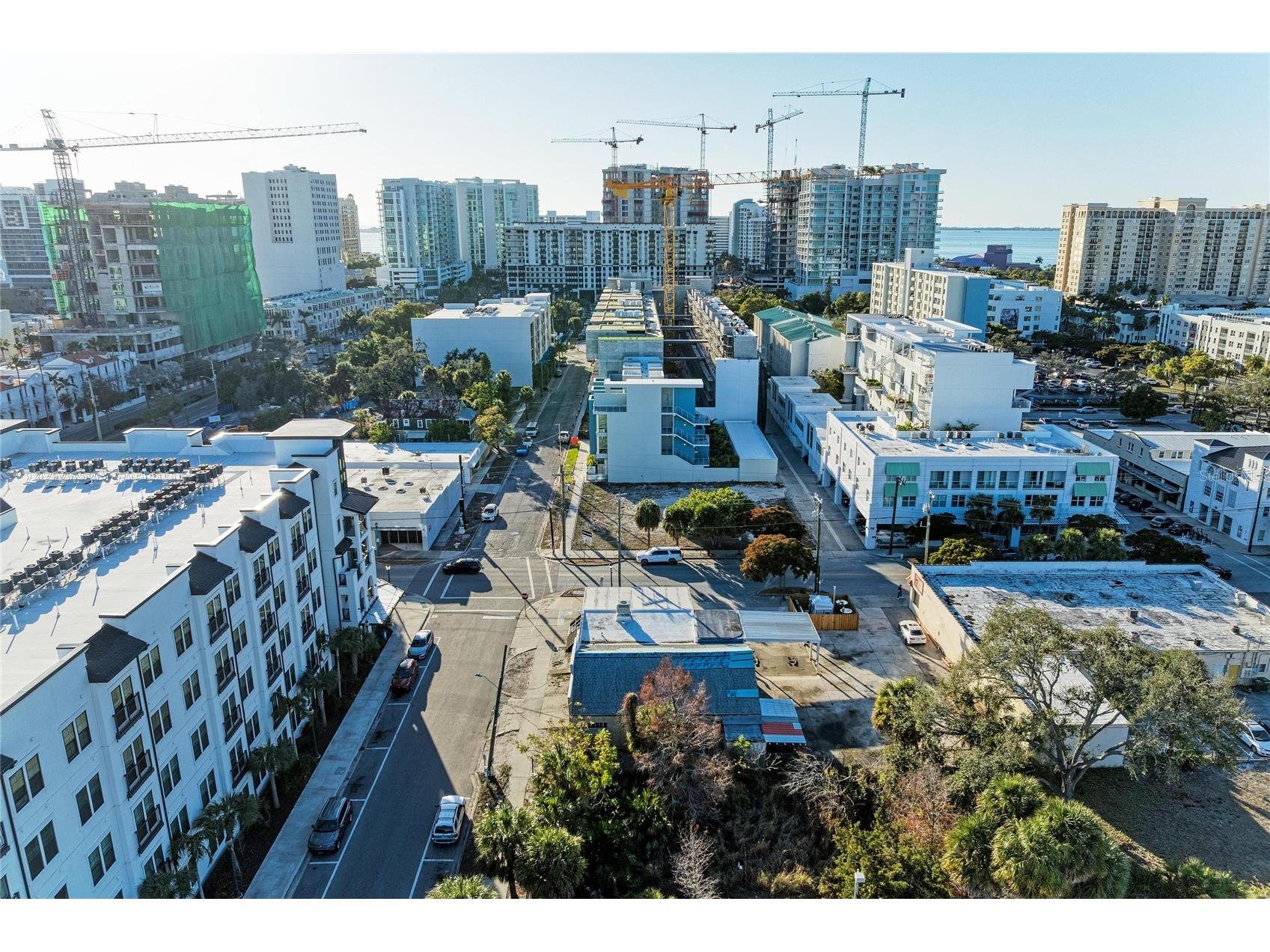 400 W Central Avenue Sarasota FL 34236 A4682282 image23