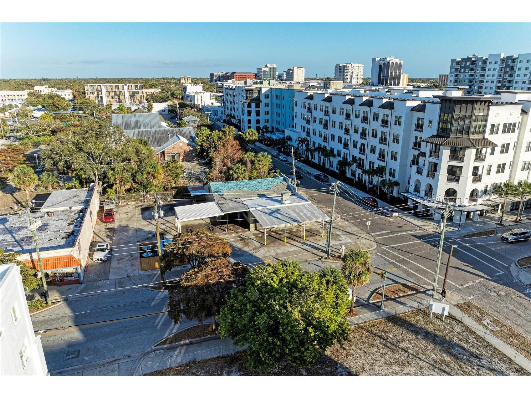 400 W Central Avenue Sarasota FL 34236 A4682282 image24