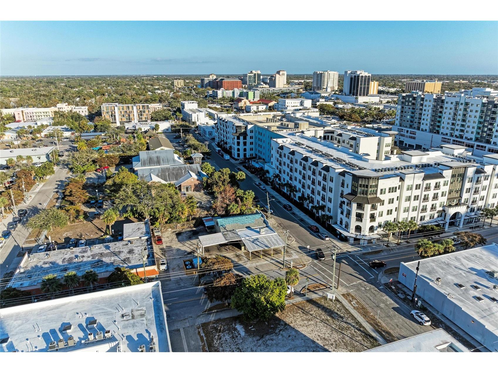400 W Central Avenue Sarasota FL 34236 A4682282 image25