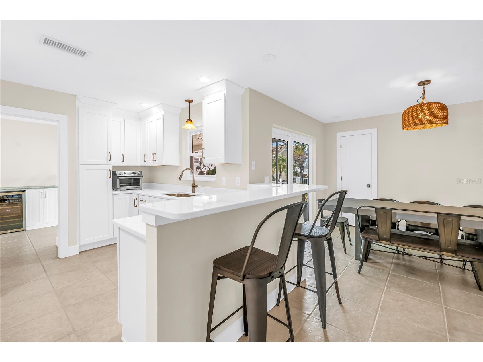 4000 14th Street NE Saint Petersburg FL 33703 - TAMPA BAY TB8477190 image12