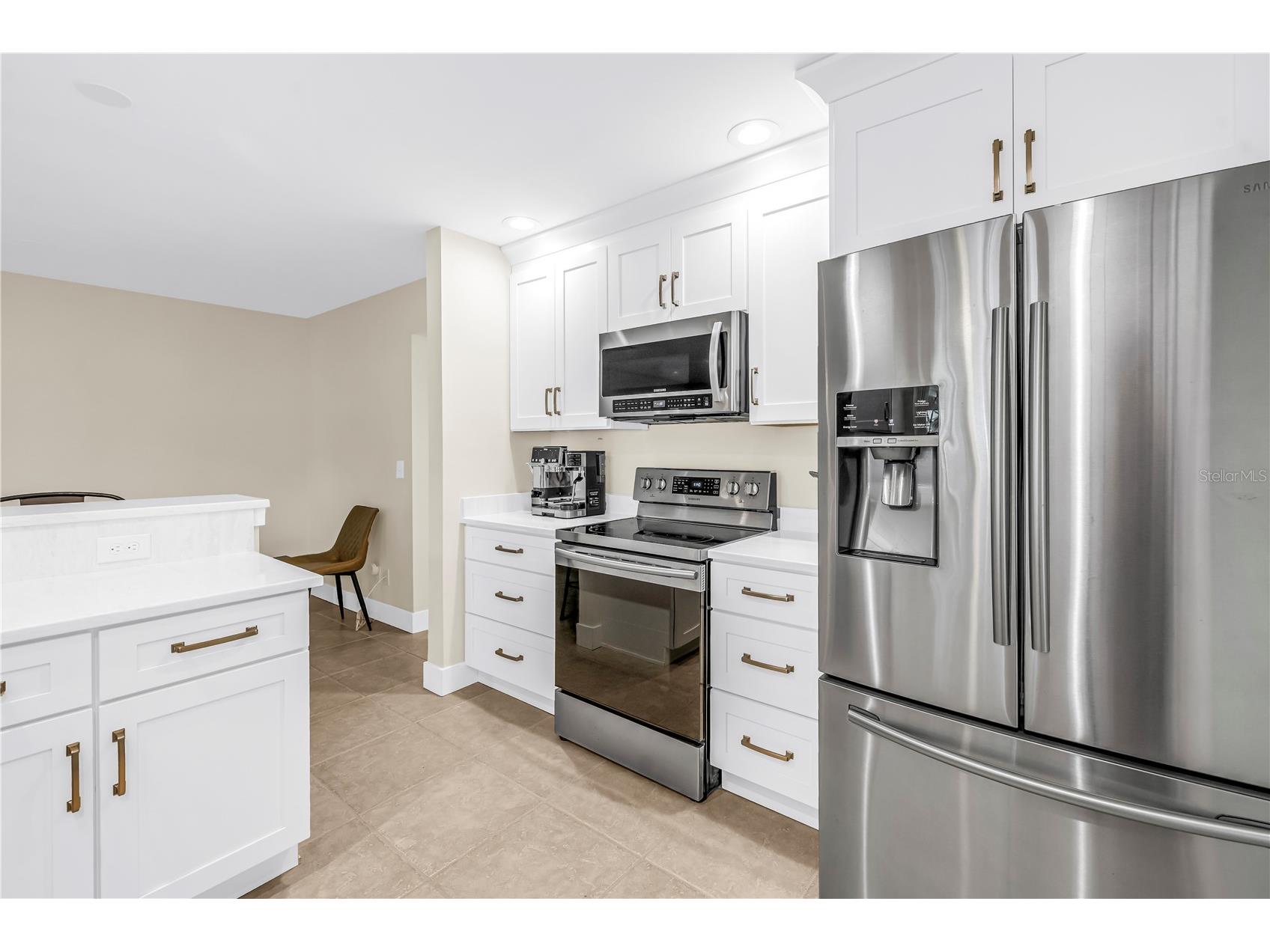 4000 14th Street NE Saint Petersburg FL 33703 - TAMPA BAY TB8477190 image14