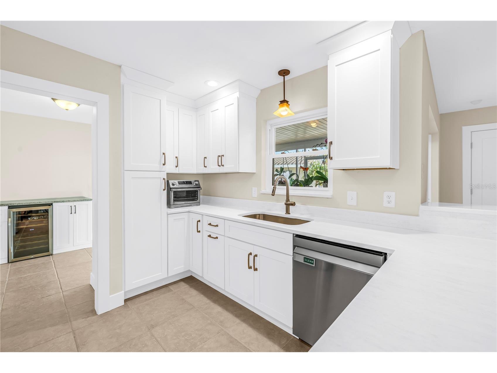 4000 14th Street NE Saint Petersburg FL 33703 - TAMPA BAY TB8477190 image16