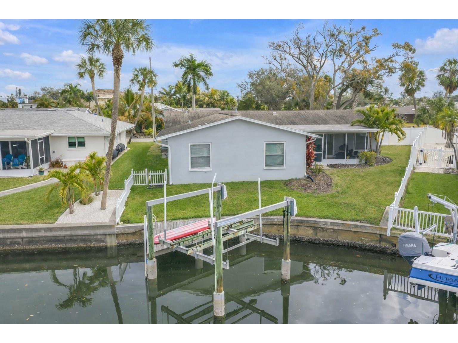 4000 14th Street NE Saint Petersburg FL 33703 - TAMPA BAY TB8477190 image2