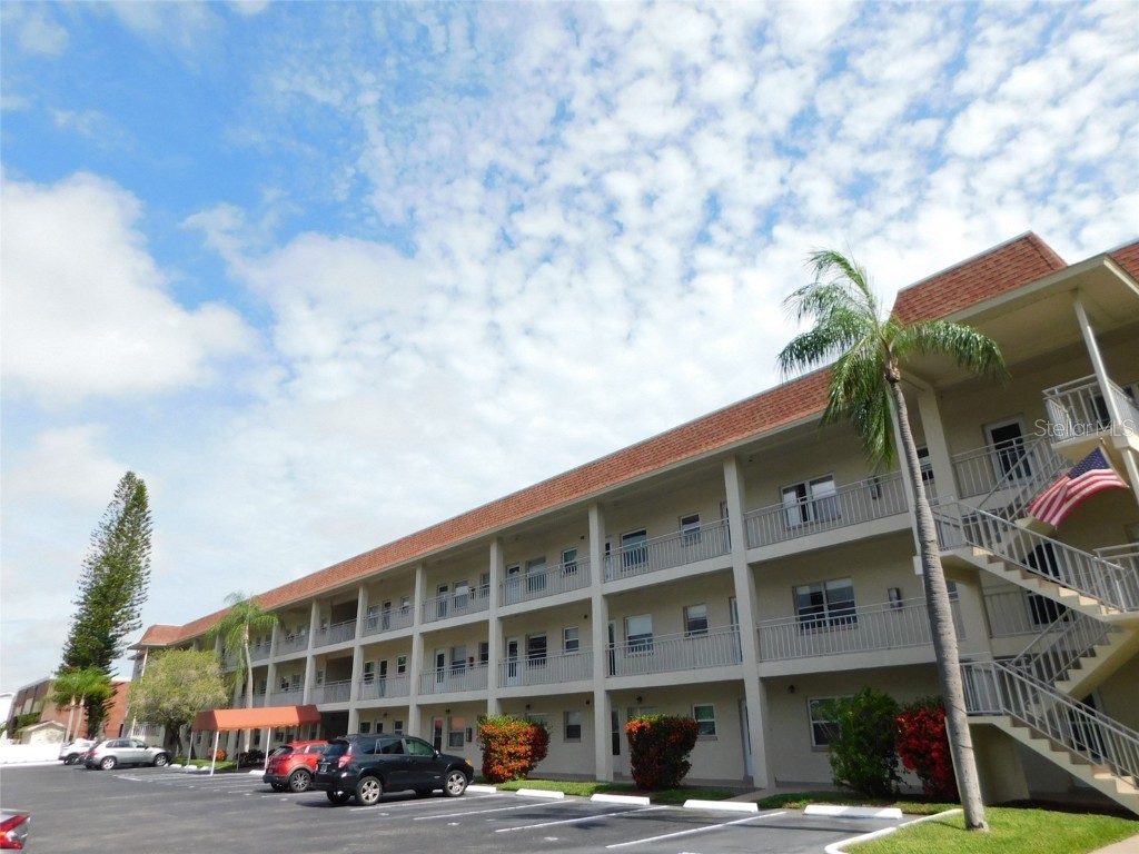 4000 3rd Street N #207 Saint Petersburg FL 33703 U8202700 image1