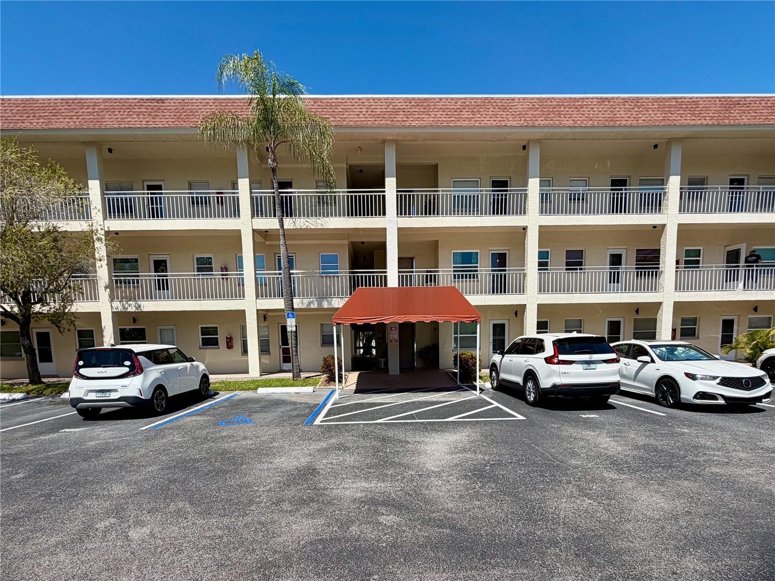 4000 3rd Street N #302 Saint Petersburg FL 33703 TB8489817 image23