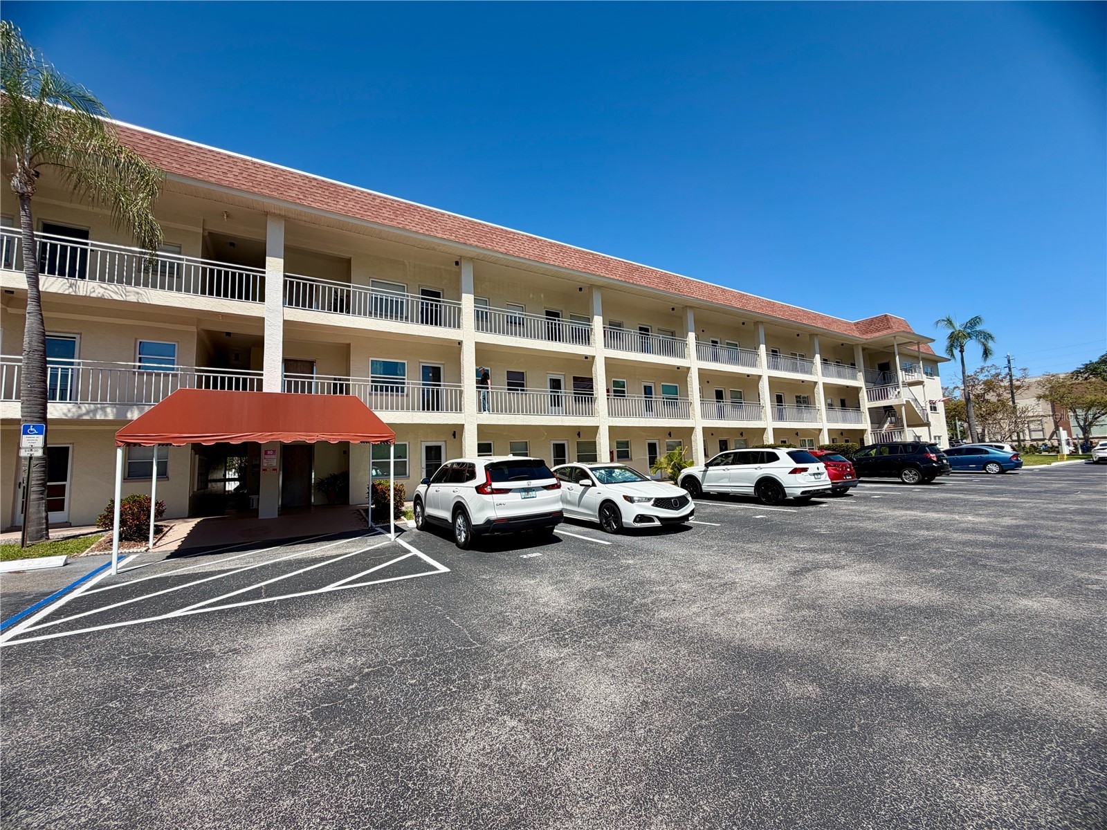 4000 3rd Street N #302 Saint Petersburg FL 33703 TB8489817 image38