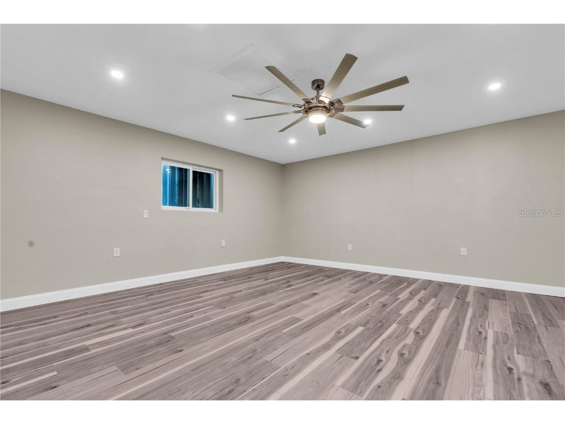 4000 49th Avenue S Saint Petersburg FL 33711 A4671303 image16