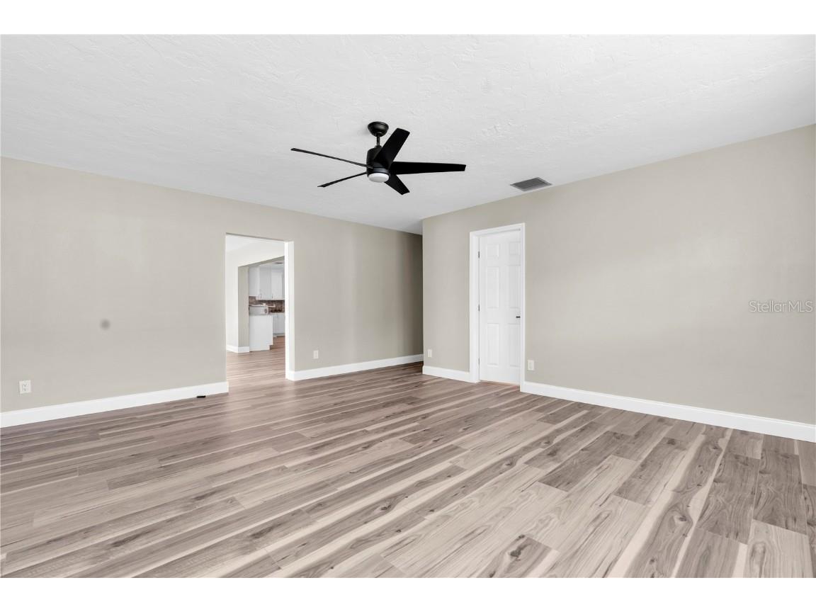 4000 49th Avenue S Saint Petersburg FL 33711 A4671303 image23