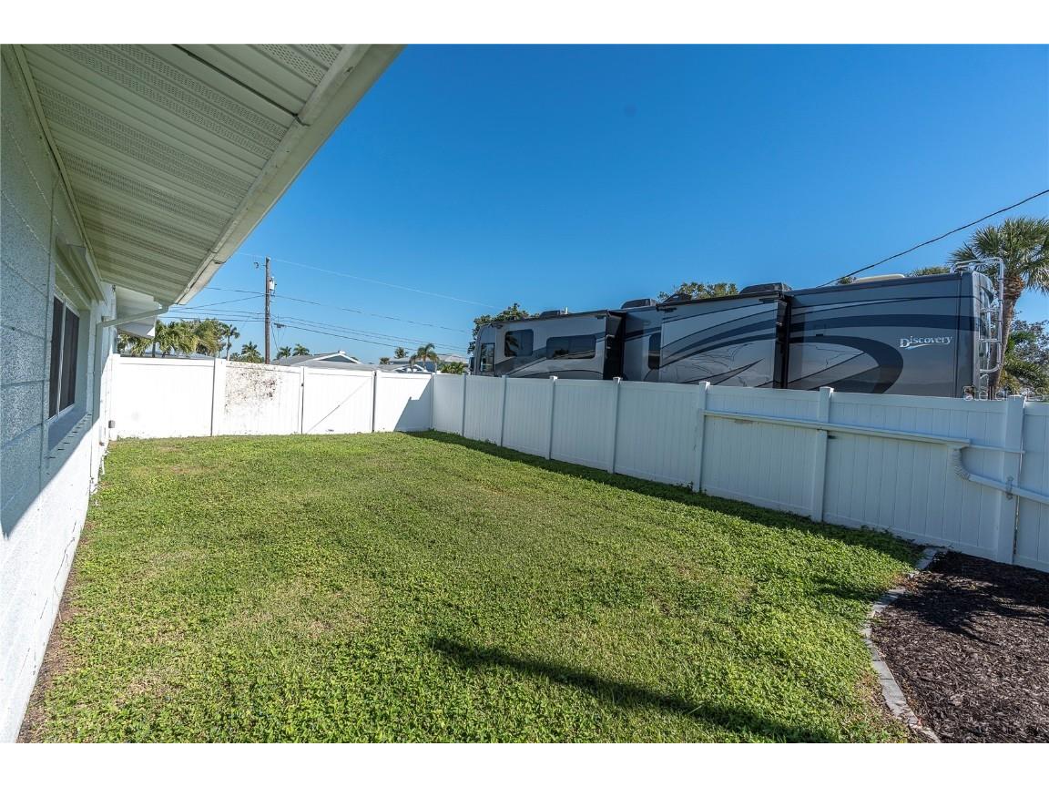 4000 49th Avenue S Saint Petersburg FL 33711 A4671303 image35