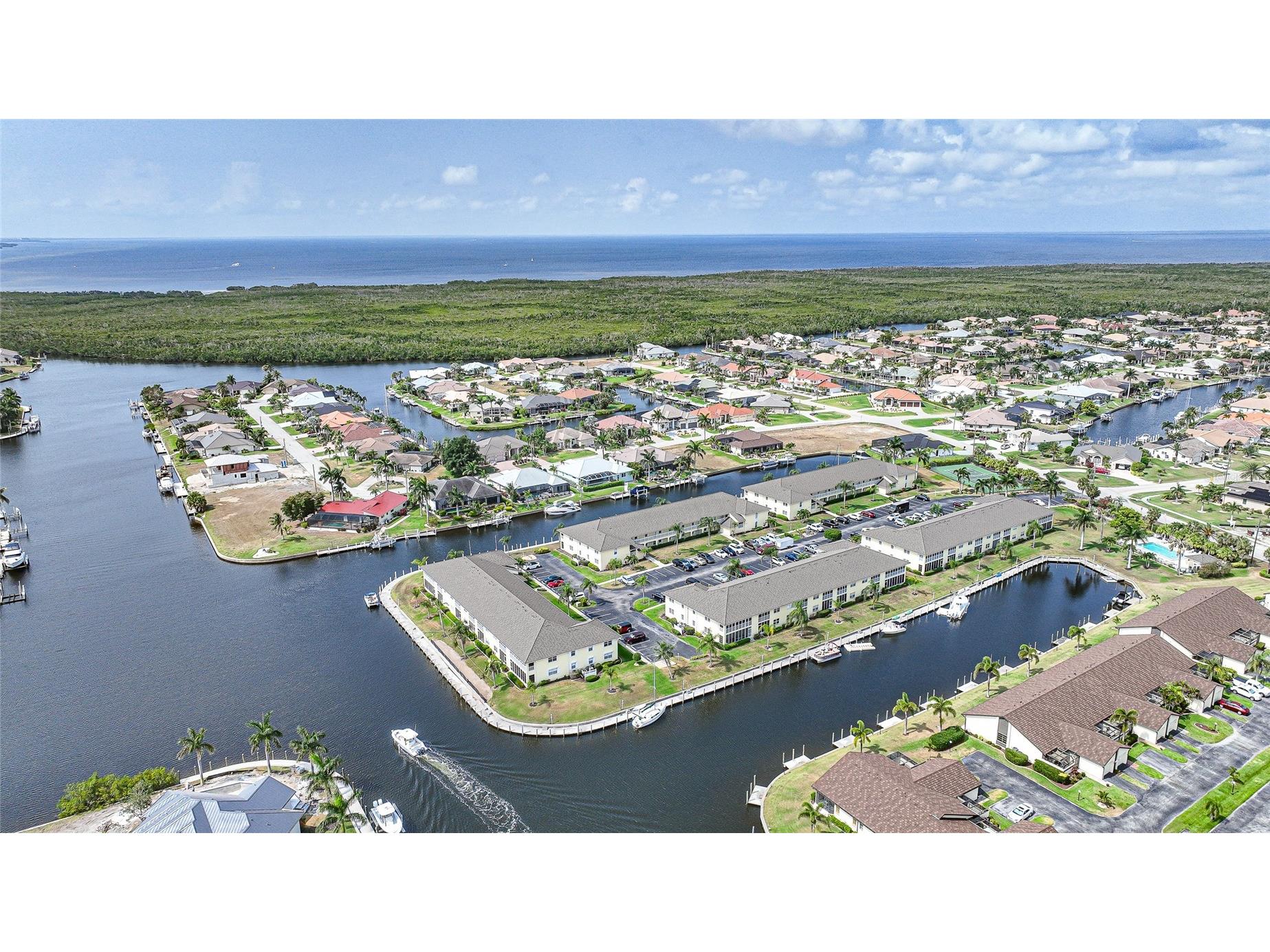 4000 Bal Harbor Boulevard #423 Punta Gorda FL 33950 - BAL HARBOR CANAL C7519359 image26
