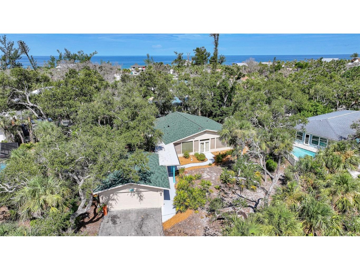 4000 Bay Oaks Circle Englewood FL 34223 D6143097 image1