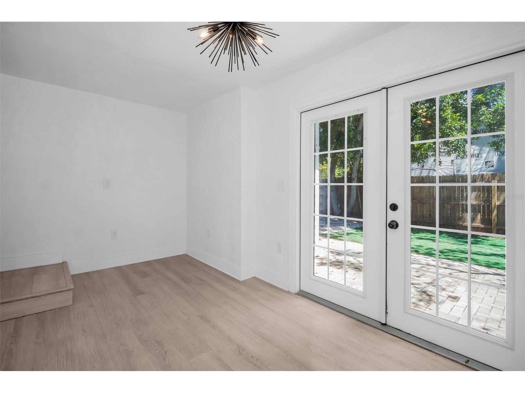 4000 Grove Street S Saint Petersburg FL 33705 TB8482961 image14