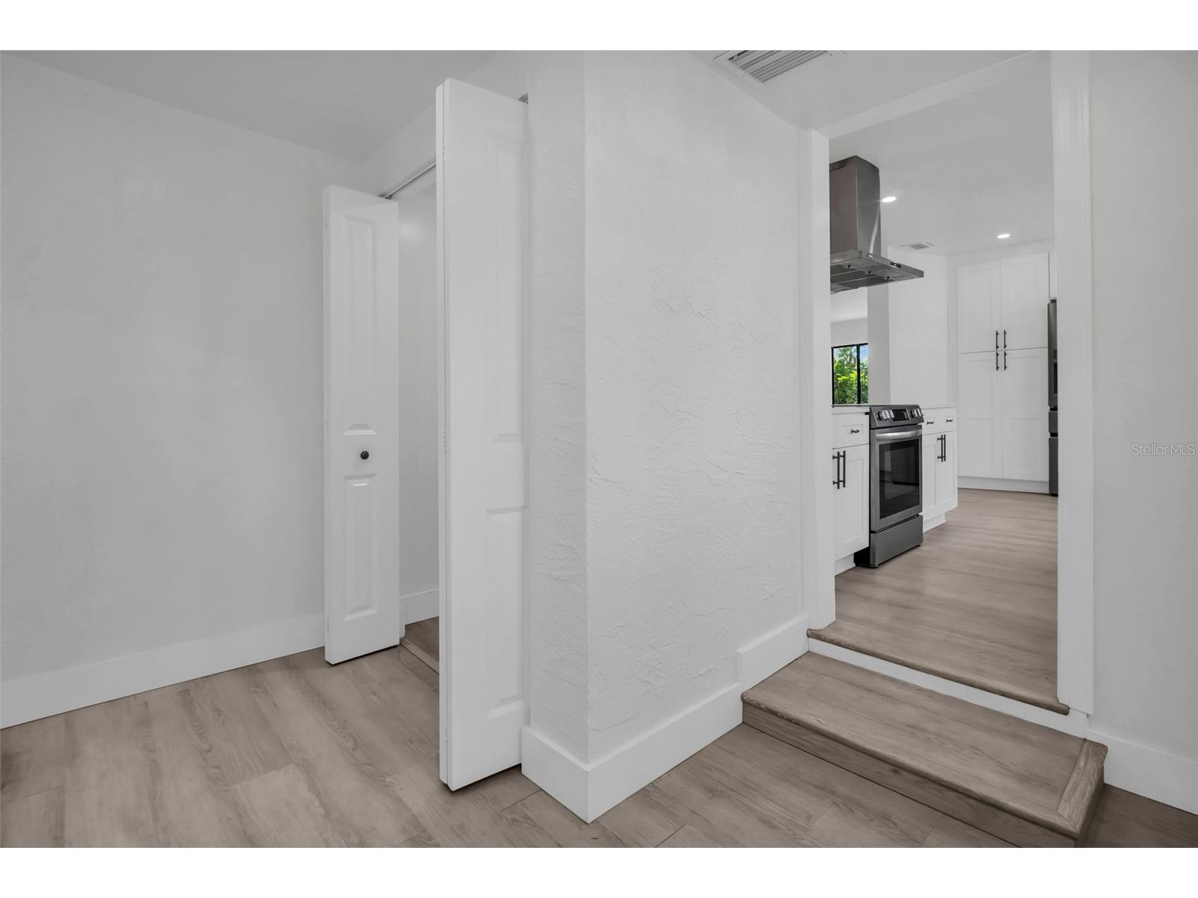 4000 Grove Street S Saint Petersburg FL 33705 TB8482961 image22