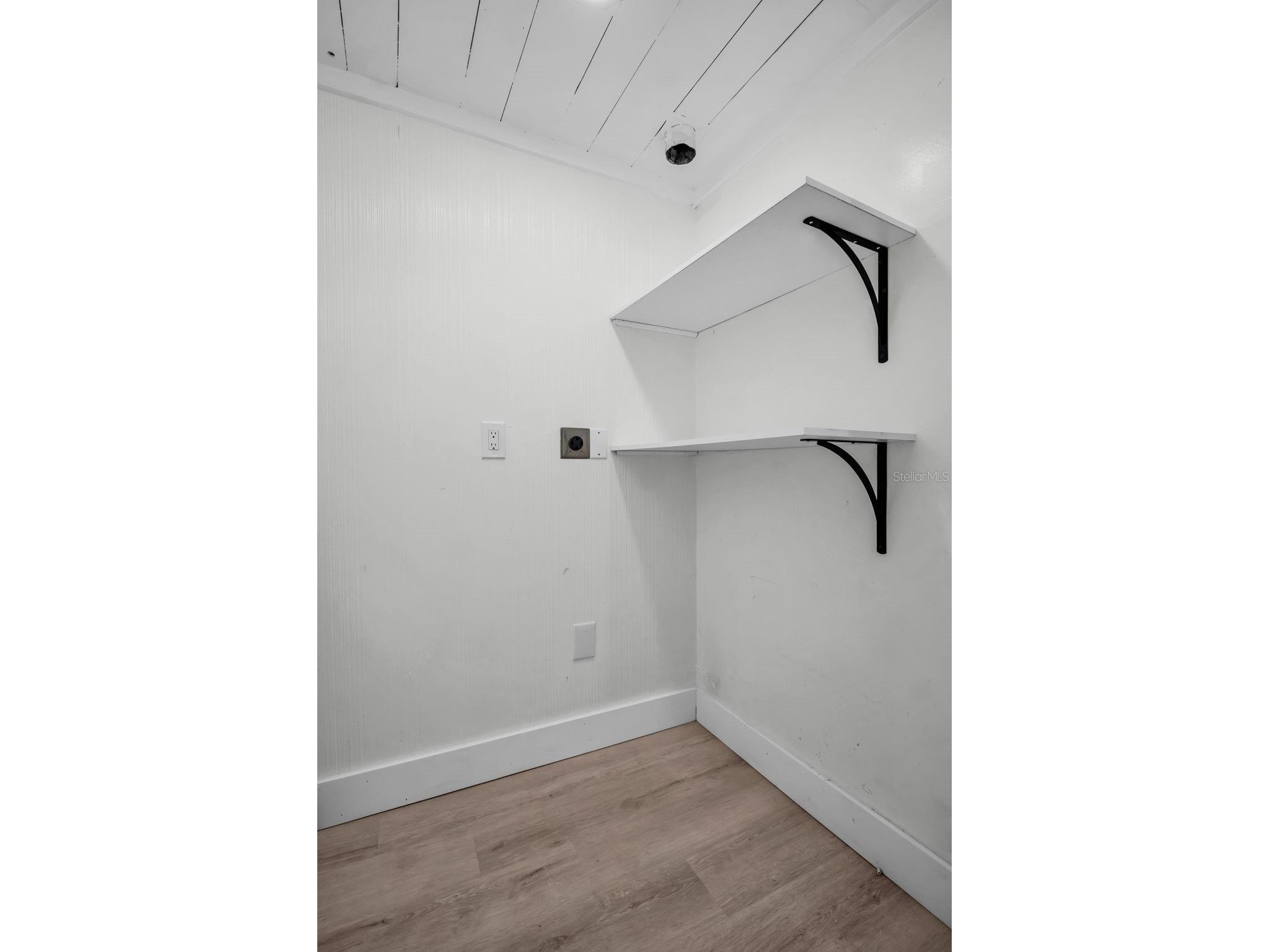 4000 Grove Street S Saint Petersburg FL 33705 TB8482961 image23