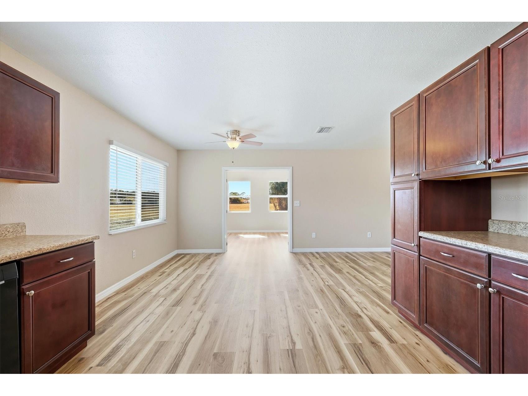 4000 Pan American Boulevard North Port FL 34287 N6142978 image13