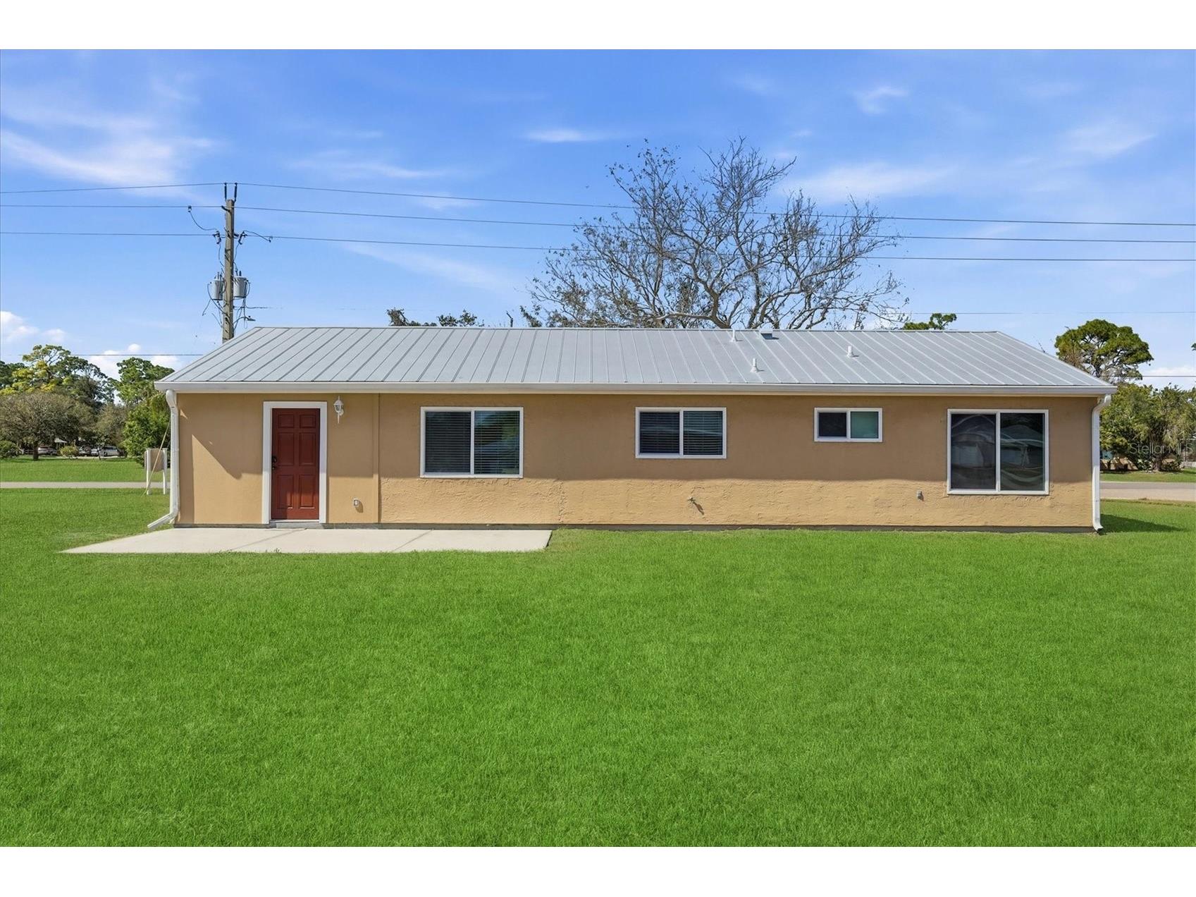 4000 Pan American Boulevard North Port FL 34287 N6142978 image27