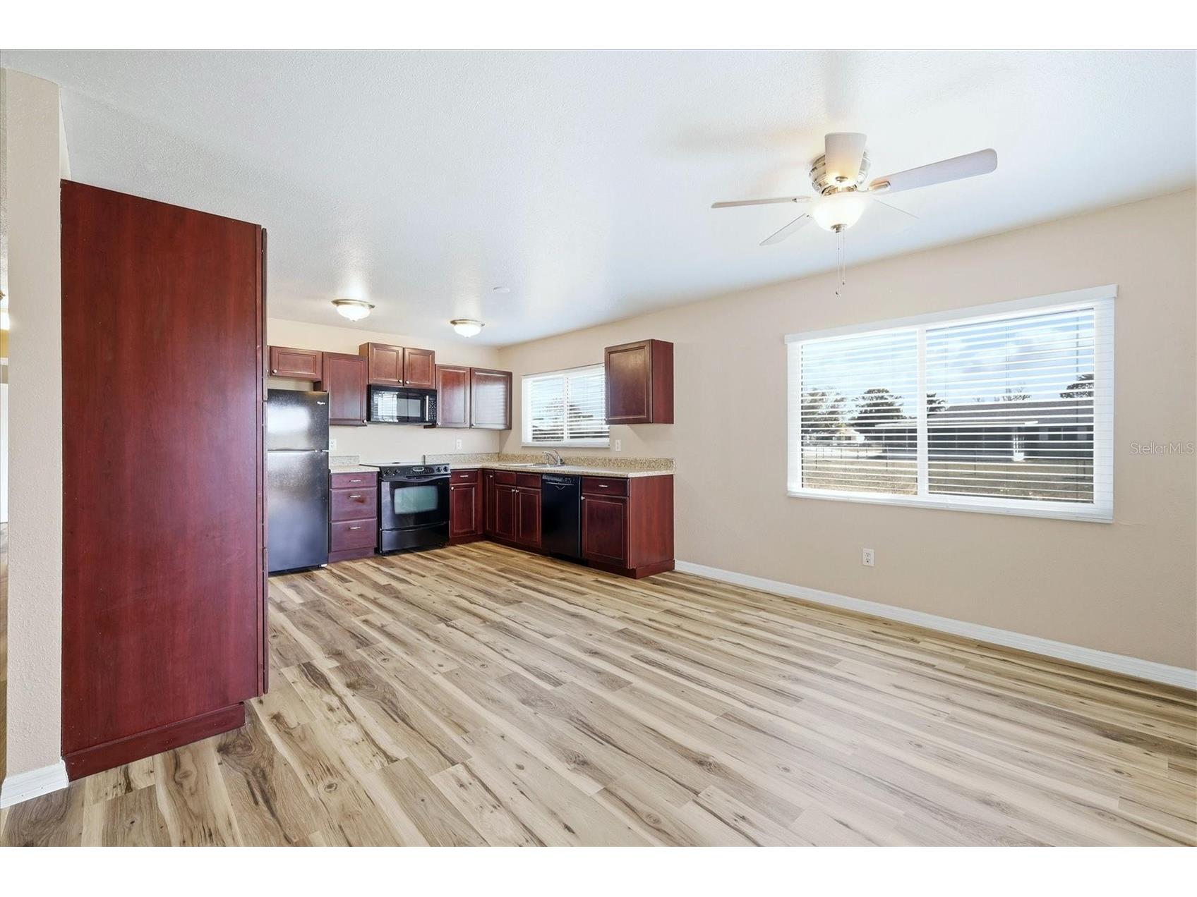 4000 Pan American Boulevard North Port FL 34287 N6142978 image9