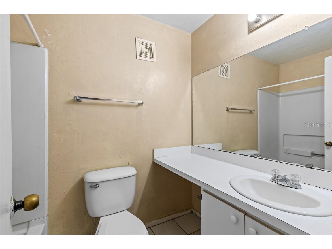 4000 SW 23rd Street #2-303 Gainesville FL 32608 GC532640 image15