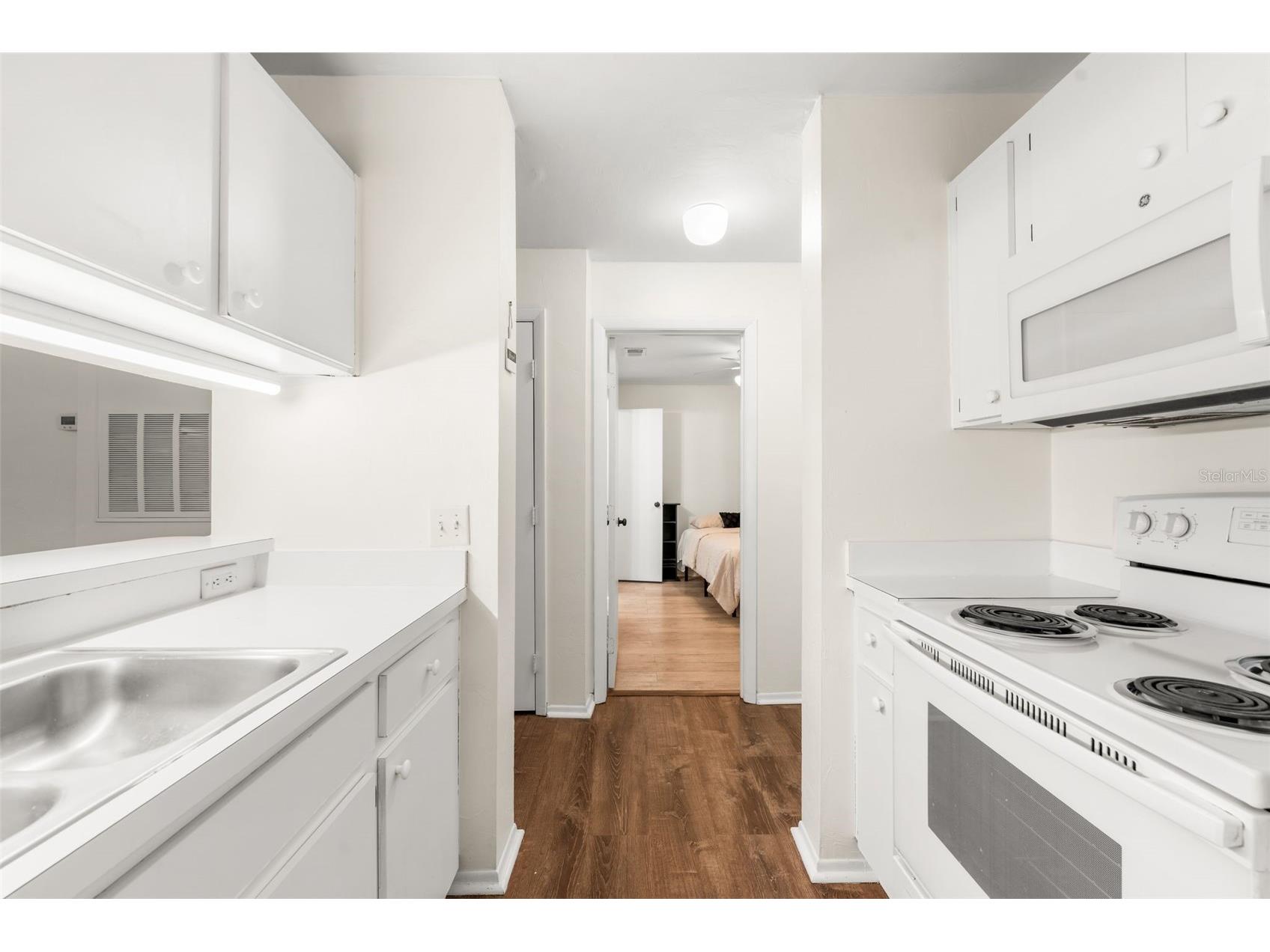 4000 SW 23rd Street #4-303 Gainesville FL 32608 GC537951 image10