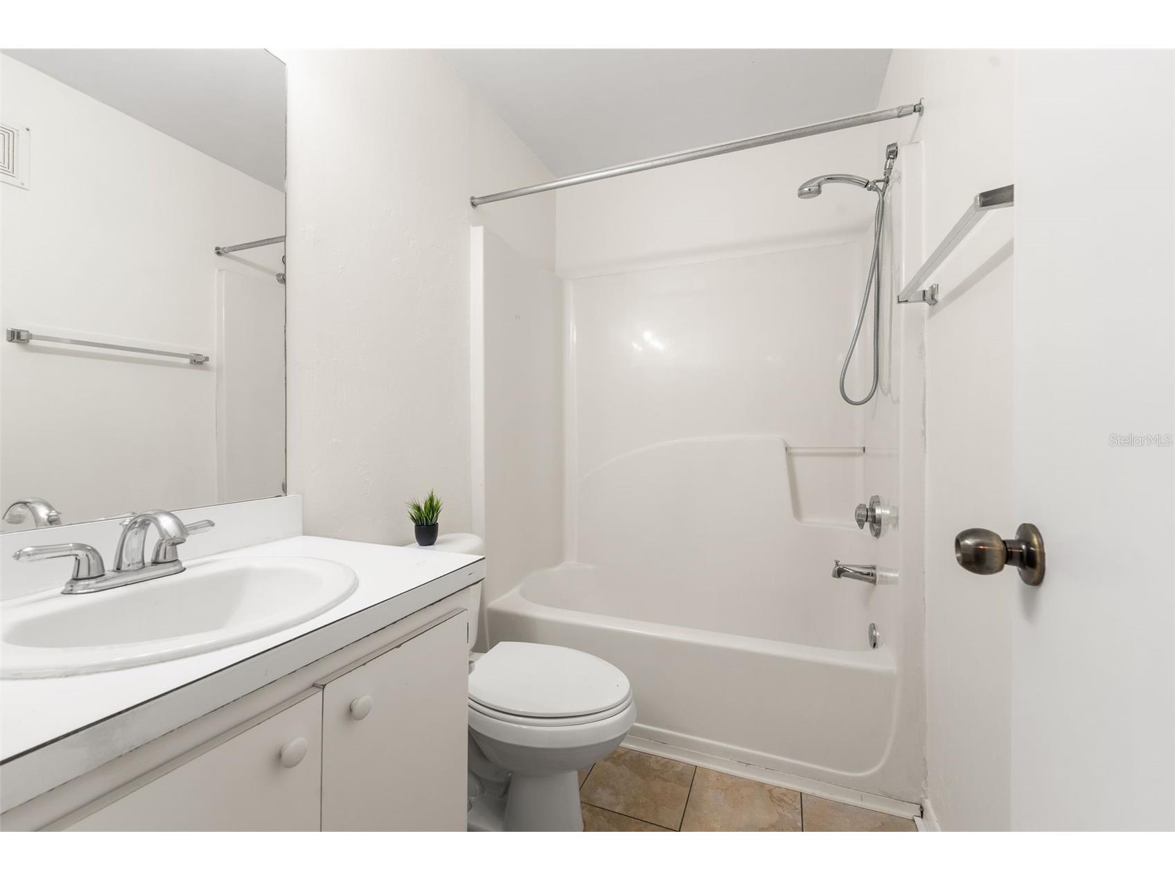 4000 SW 23rd Street #4-303 Gainesville FL 32608 GC537951 image20