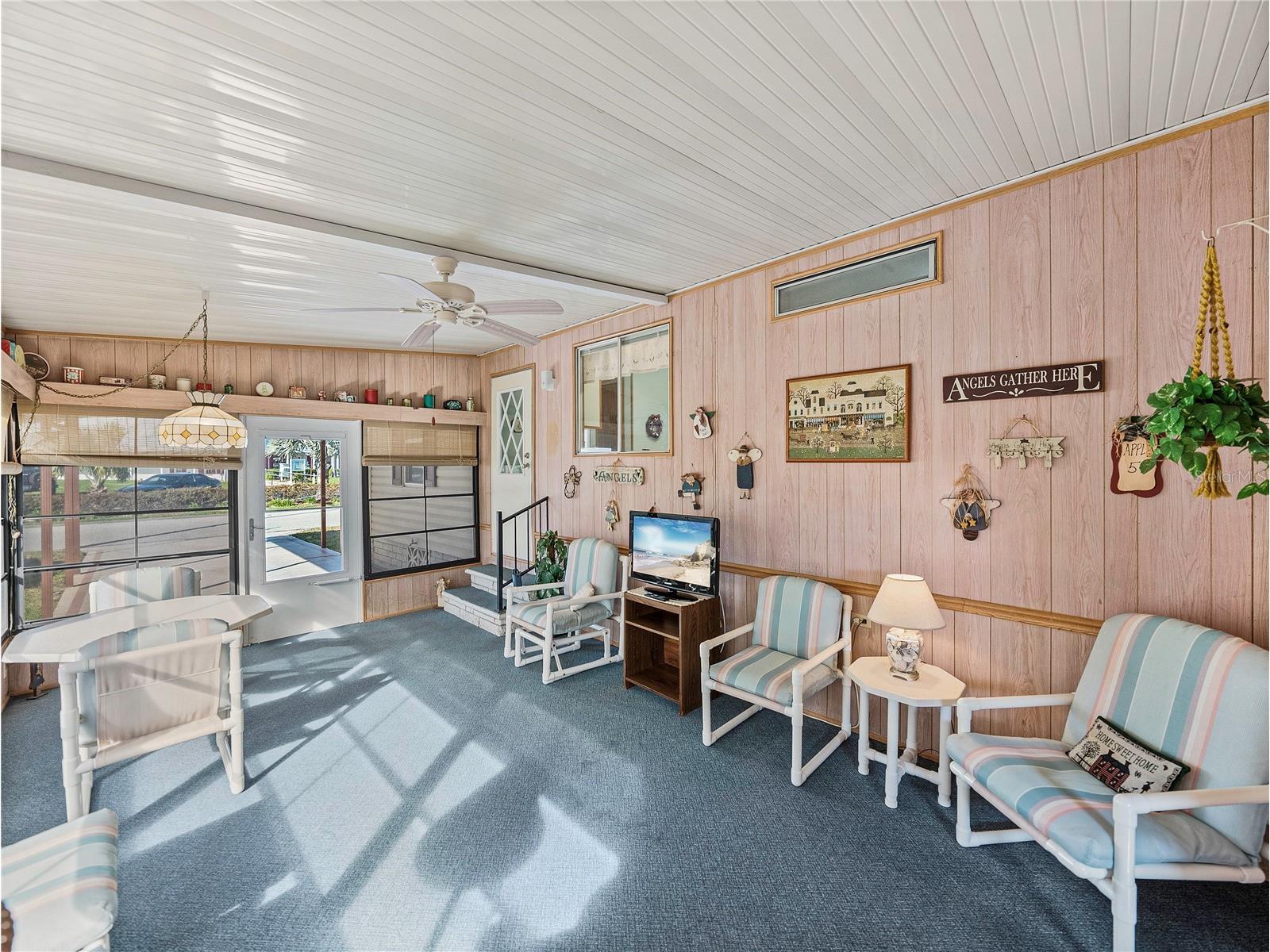 4000 William Hume Drive Zephyrhills FL 33541 TB8421800 image11