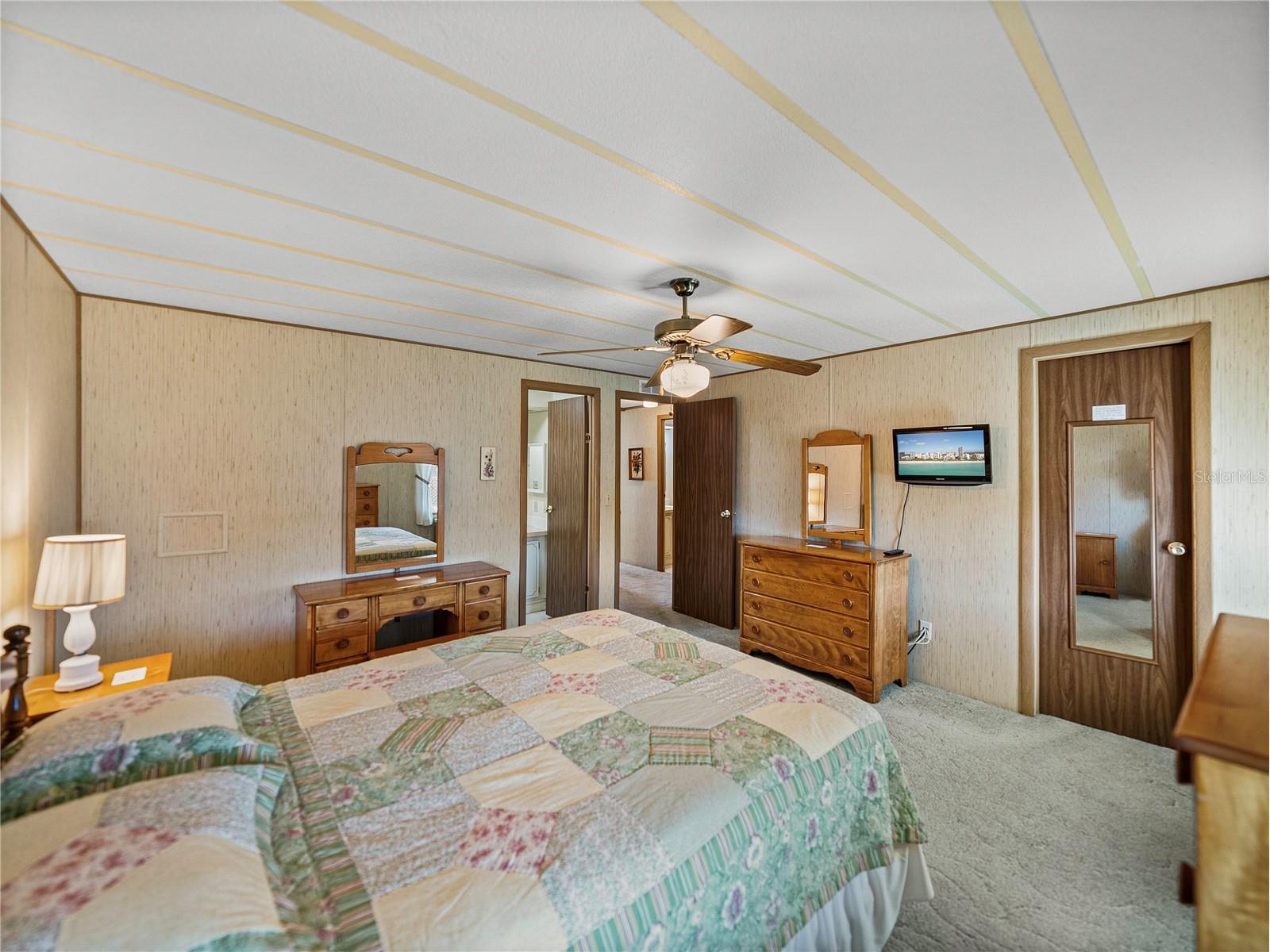 4000 William Hume Drive Zephyrhills FL 33541 TB8421800 image26