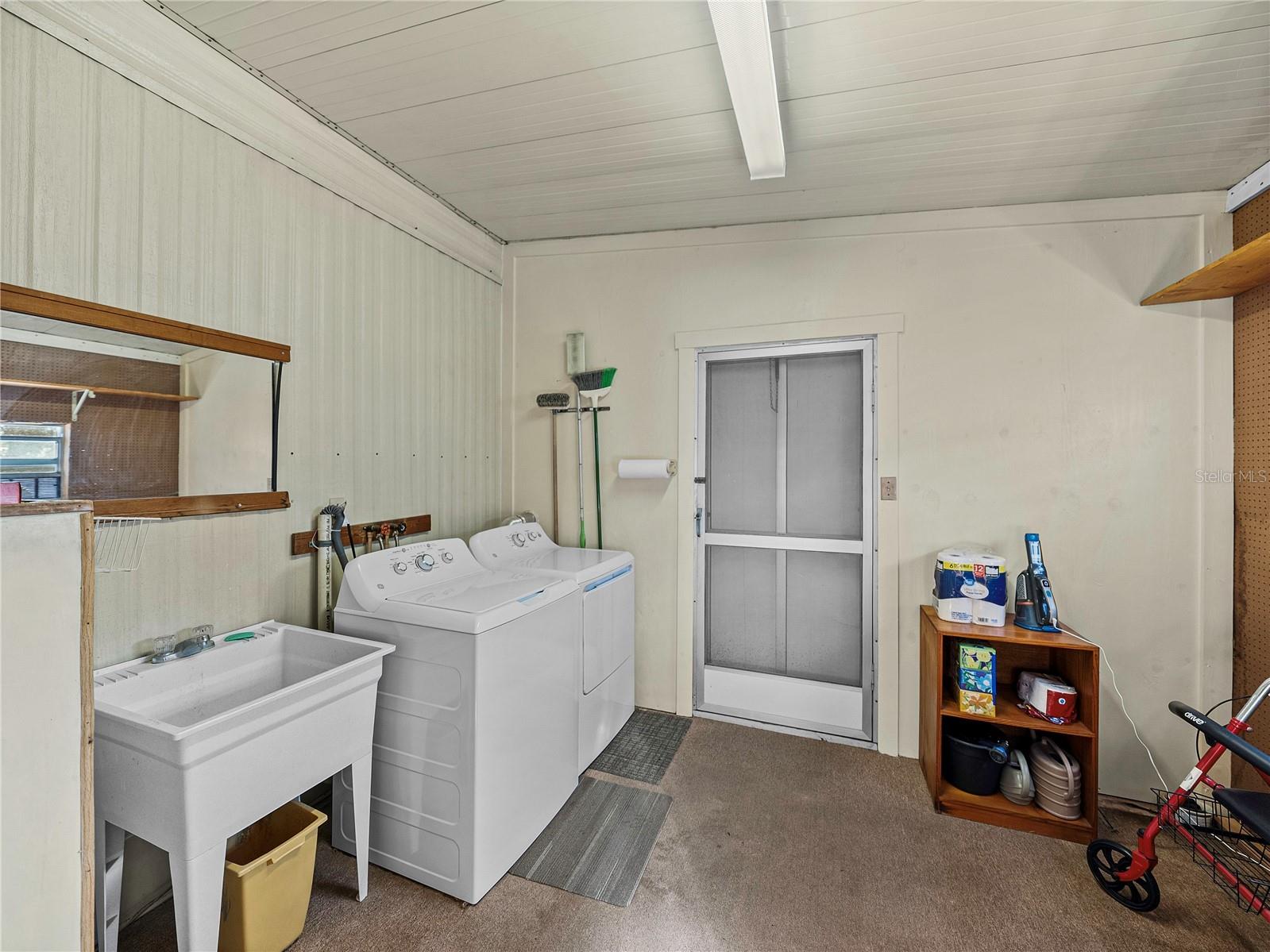 4000 William Hume Drive Zephyrhills FL 33541 TB8421800 image32