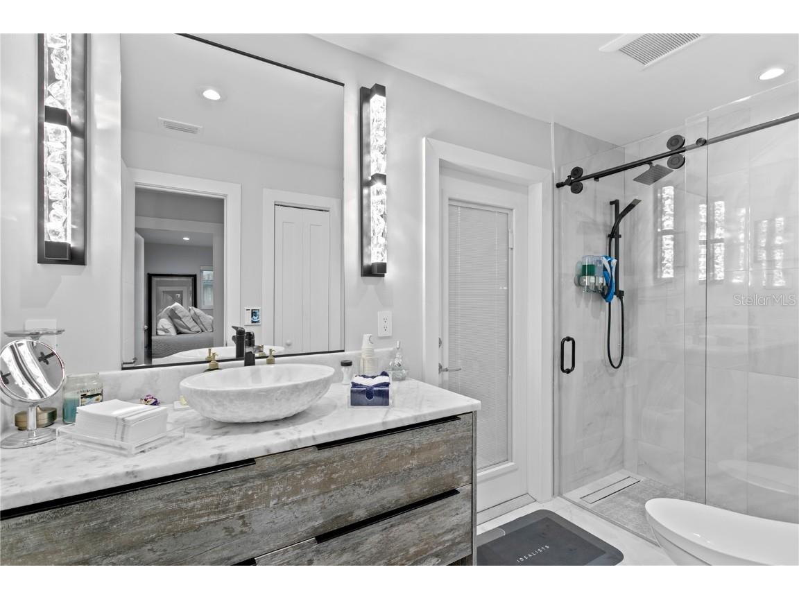 4001 48th Avenue S Saint Petersburg FL 33711 TB8414476 image27