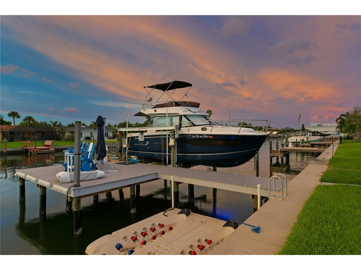 4001 48th Avenue S Saint Petersburg FL 33711 TB8414476 image38