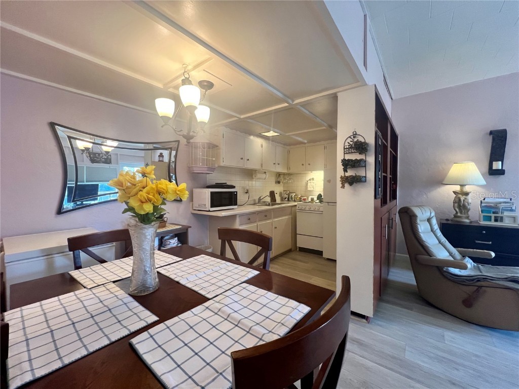 4001 58th Street N #18 Kenneth City FL 33709 TB8373740 image9