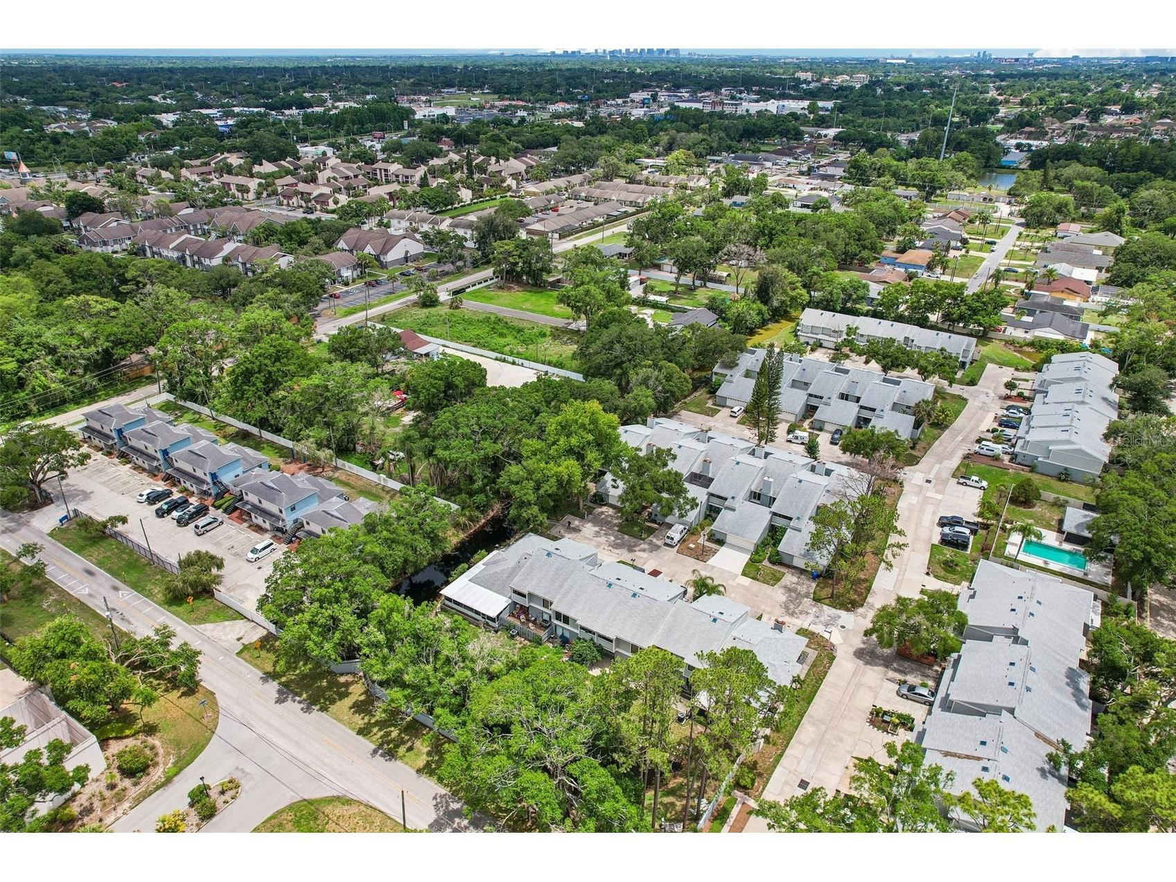 4001 Bainwood Court Tampa FL 33614 - JASMINE POND TB8509702 image39