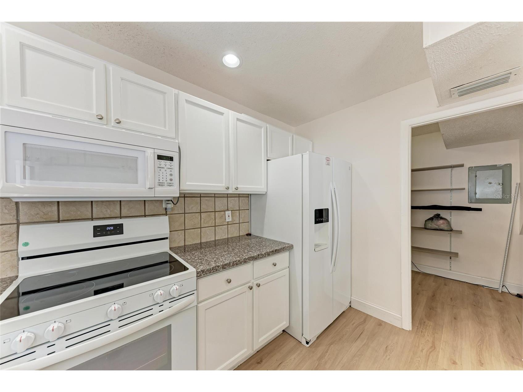 4001 Beneva Road #335 Sarasota FL 34233 A4662820 image15