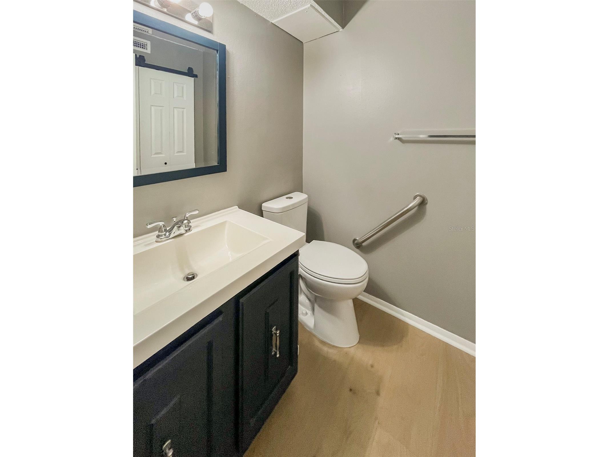 4001 Beneva Road #416 Sarasota FL 34233 A4686094 image16