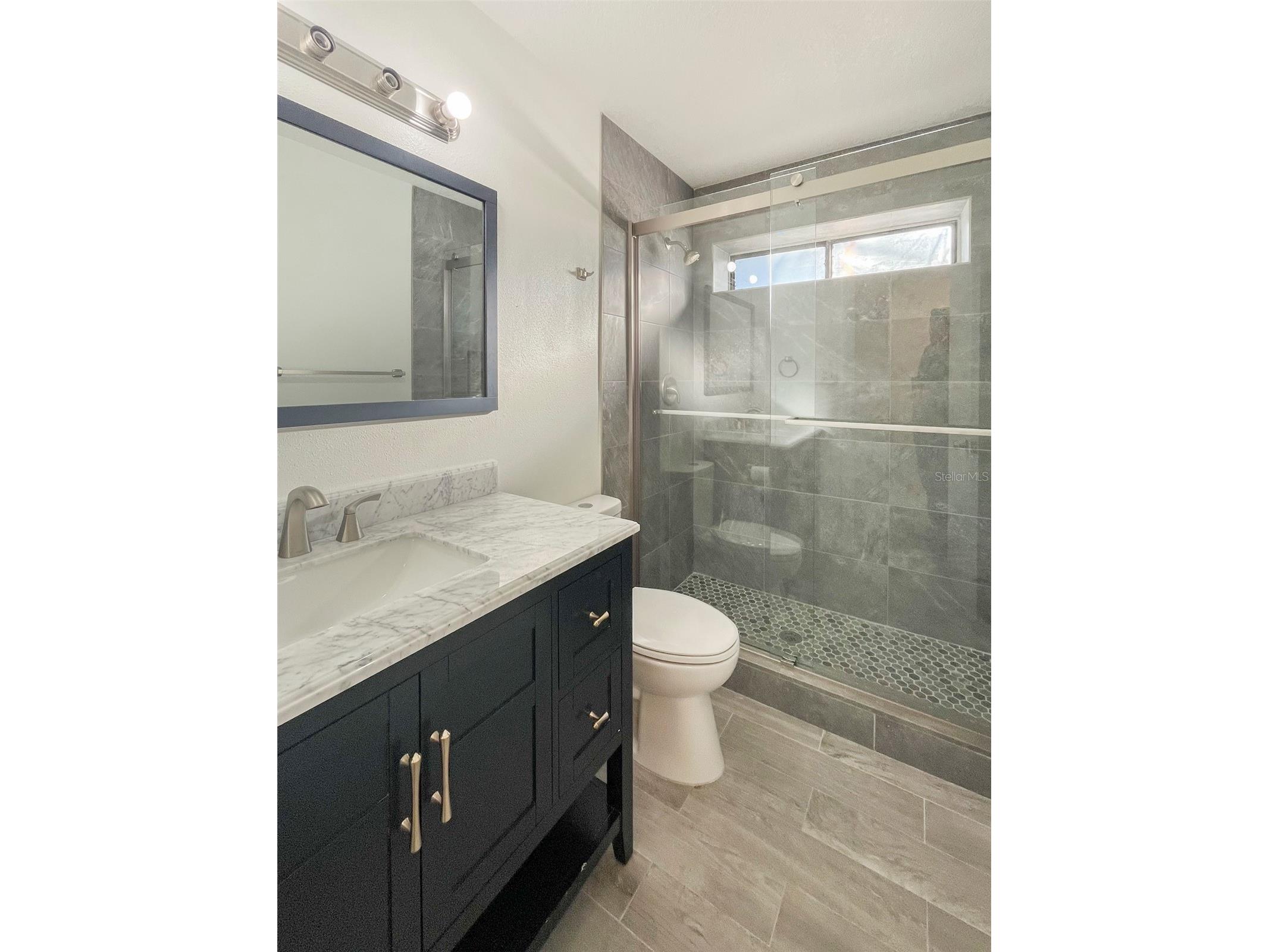 4001 Beneva Road #416 Sarasota FL 34233 A4686094 image8