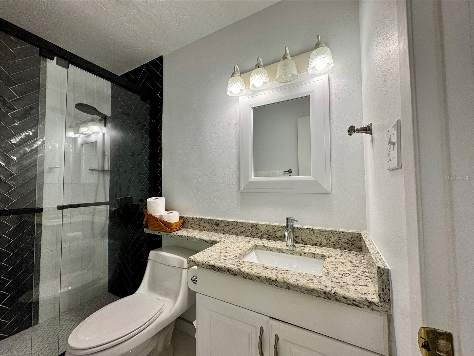 4001 Beneva Road #417 Sarasota FL 34233 A4681279 image23