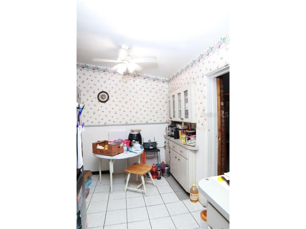 4001 Brinell Avenue Orlando FL 32808 O6295083 image16