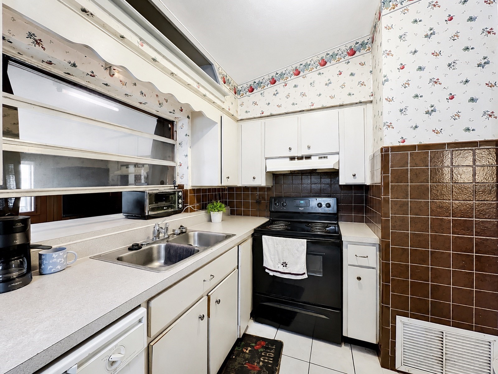 4001 Brinell Avenue Orlando FL 32808 O6410761 image14