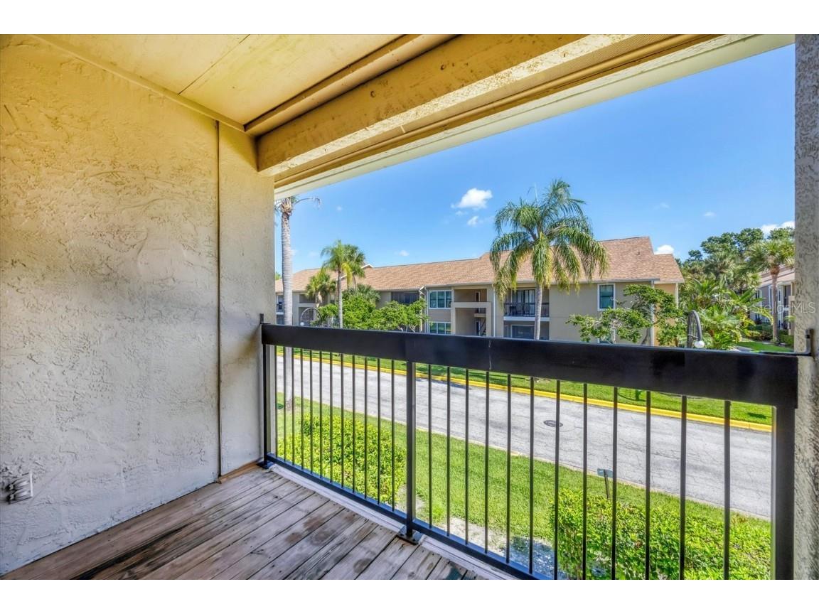 4001 Crockers Lake Boulevard #27 Sarasota FL 34238 A4665066 image14