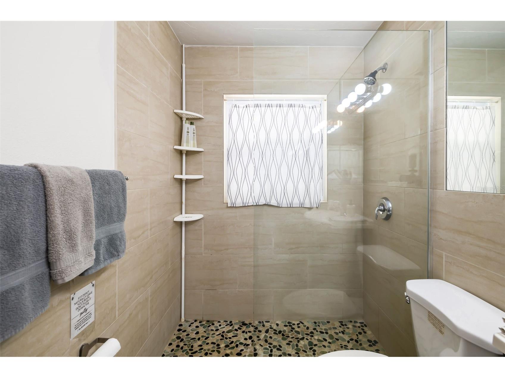 4001 Groveland Avenue Sarasota FL 34231 A4691652 image17