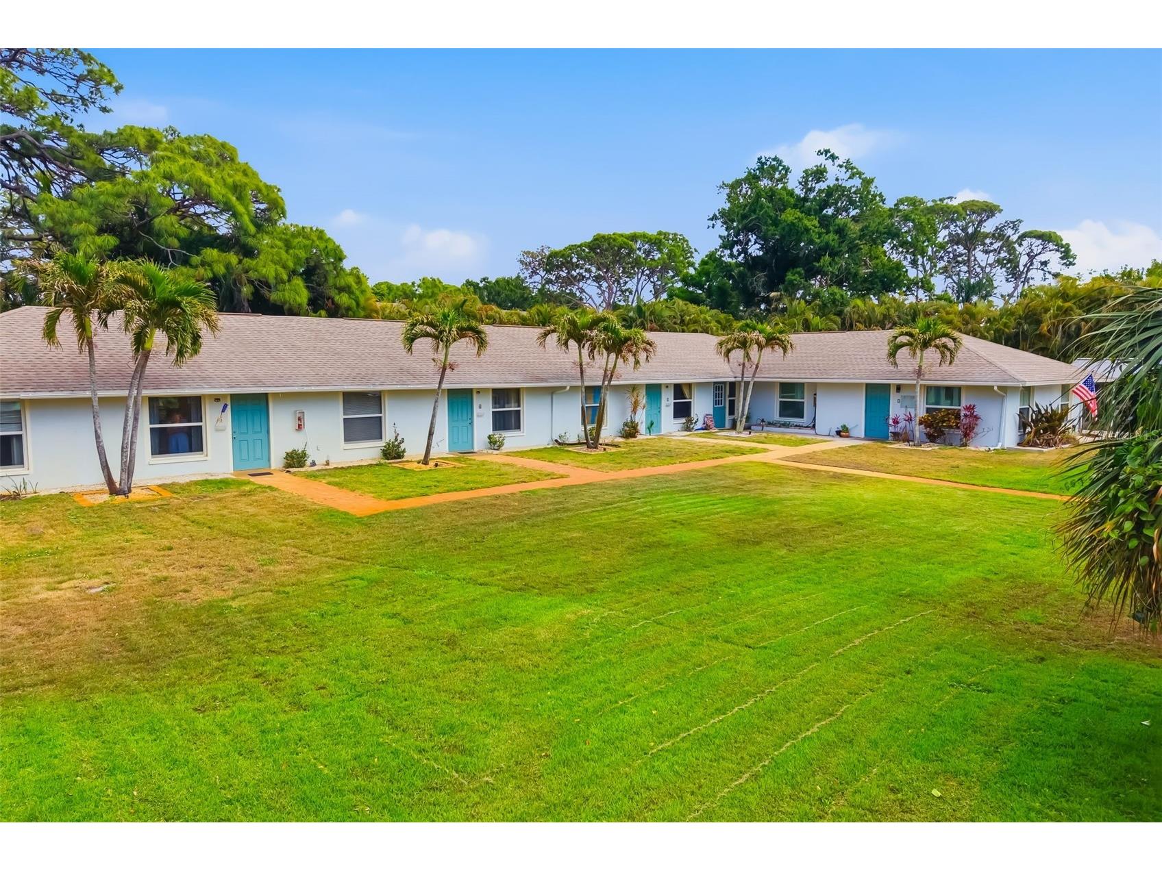 4001 Groveland Avenue Sarasota FL 34231 A4691652 image2