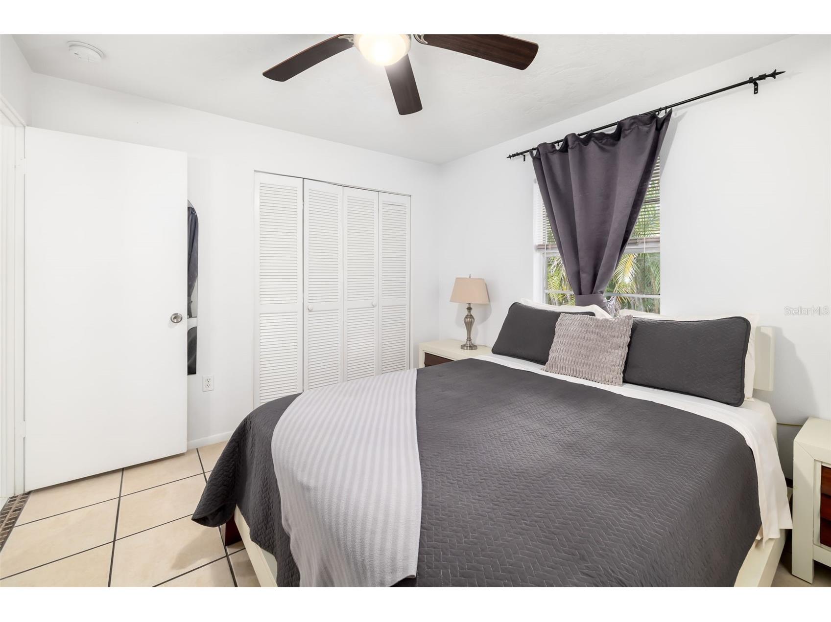 4001 Groveland Avenue Sarasota FL 34231 A4691652 image20