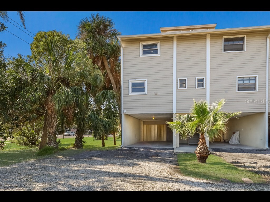 4001 Gulf Drive #111 Holmes Beach FL 34217 A4620248 image1