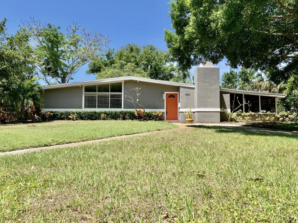 4001 Neptune Drive SE Saint Petersburg FL 33705 T3441126 image1